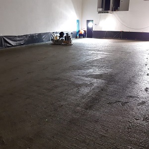 betonova-podlaha-sivá